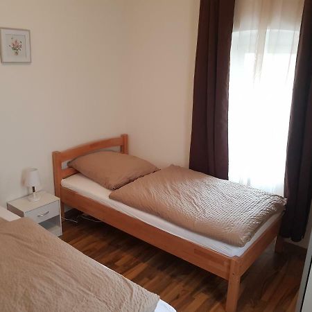 Ferienwohnung Liebeskummer Traben-Trarbach Bagian luar foto