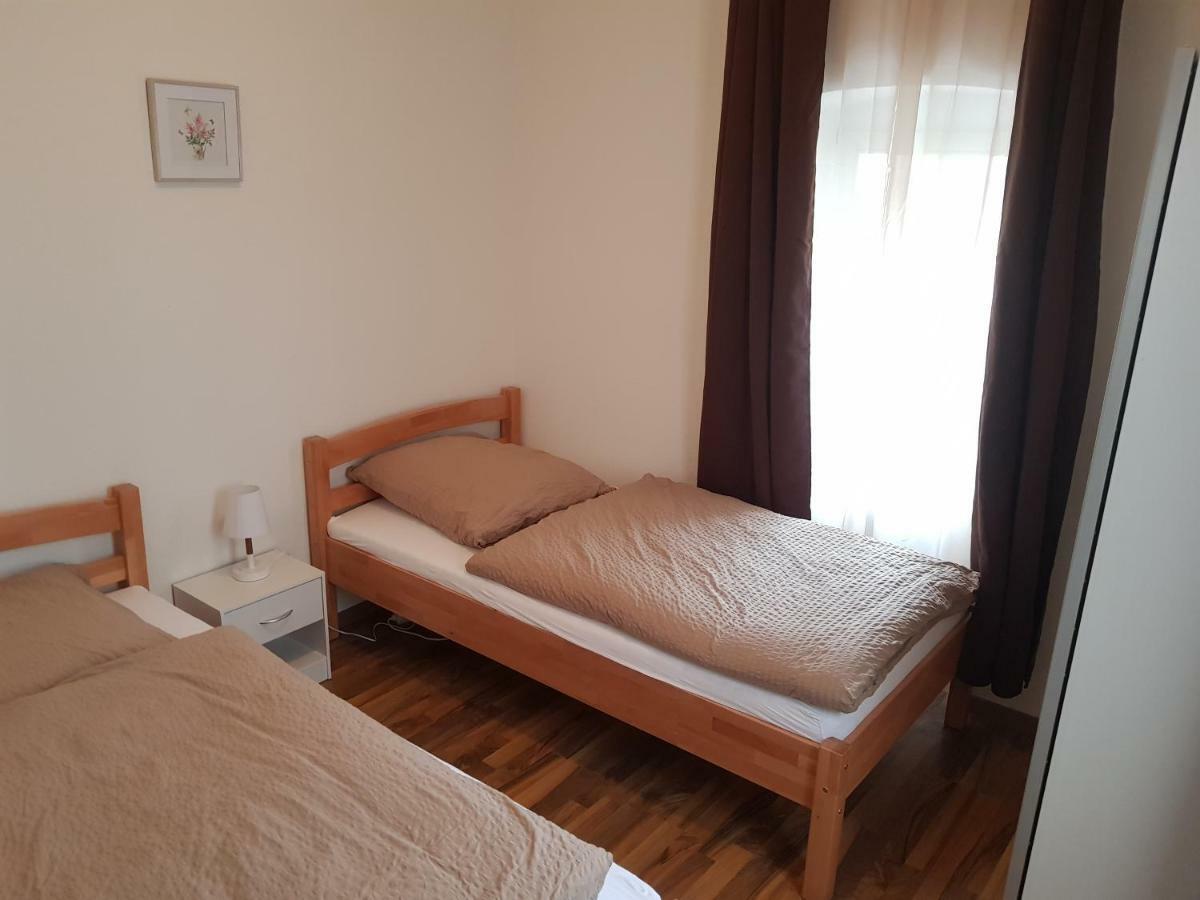 Ferienwohnung Liebeskummer Traben-Trarbach Bagian luar foto